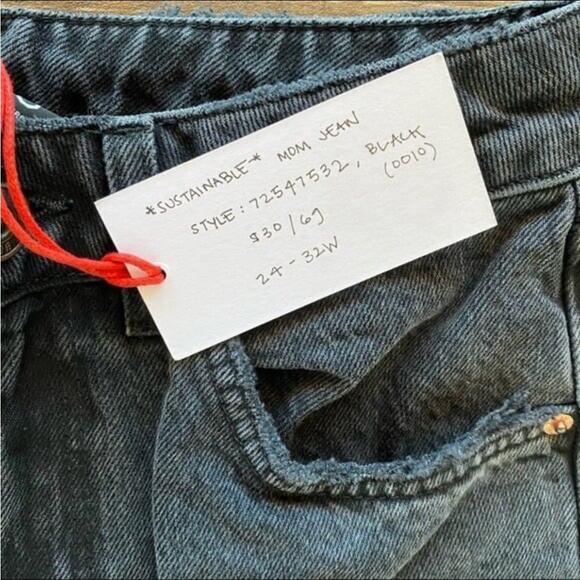 BDG High Waisted Tapered Mom Jeans Sample Small - Picture 8 of 13